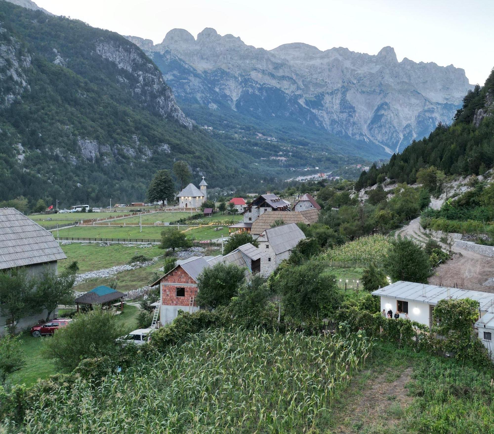 Hotel Thethi Mountain Extérieur photo